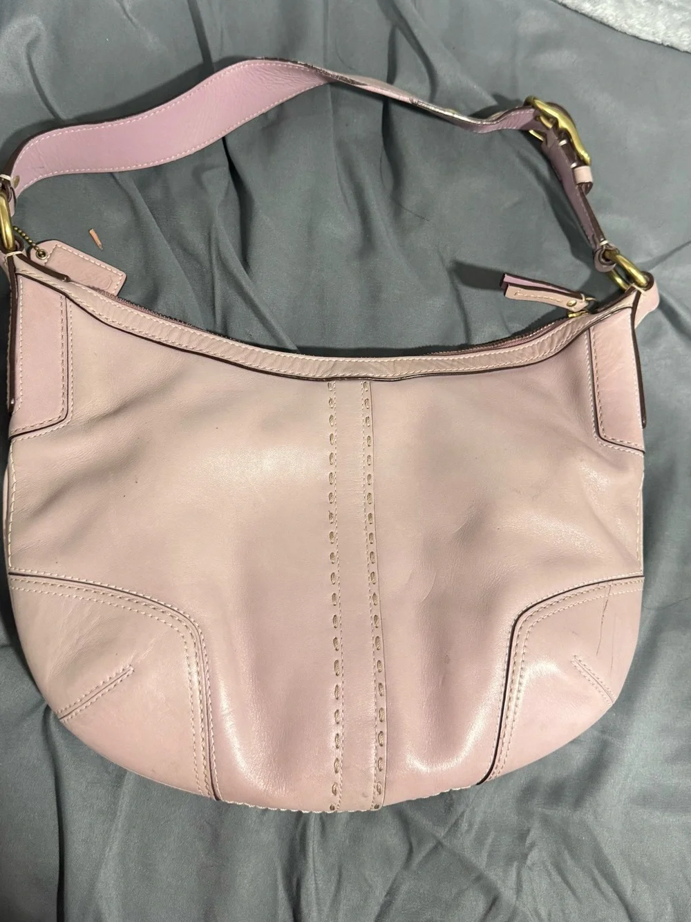Coach Lilac Vintage Hampton Leather Hobo with Gold Hardware